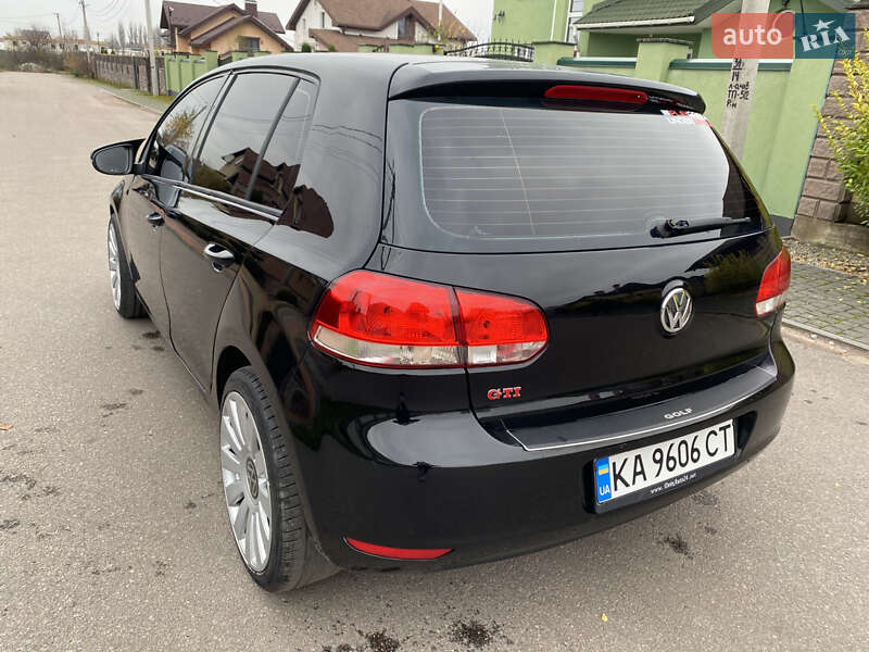 Хэтчбек Volkswagen Golf 2009 в Житомире