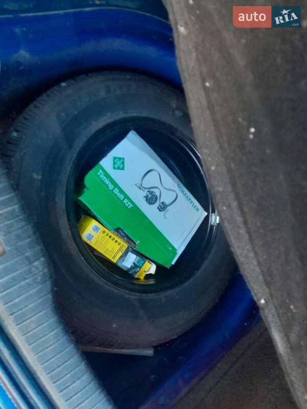 Хэтчбек Volkswagen Golf 2001 в Коломые