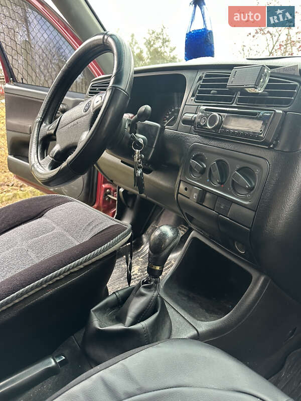 Хэтчбек Volkswagen Golf 1996 в Тернополе