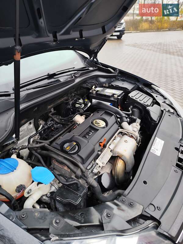 Универсал Volkswagen Golf 2010 в Белой Церкви