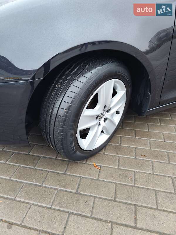 Универсал Volkswagen Golf 2010 в Белой Церкви