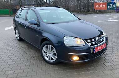 Універсал Volkswagen Golf 2008 в Вінниці
