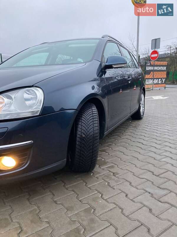 Универсал Volkswagen Golf 2008 в Виннице