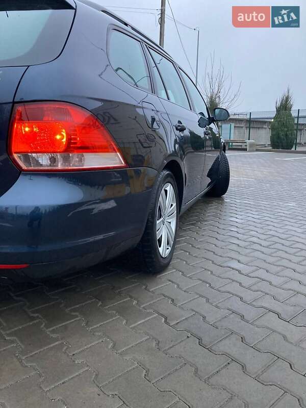 Универсал Volkswagen Golf 2008 в Виннице