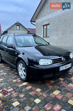 Универсал Volkswagen Golf 2004 в Черновцах