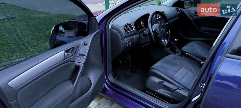 Хетчбек Volkswagen Golf 2009 в Решетилівці