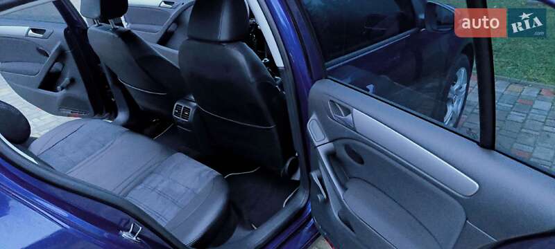 Хетчбек Volkswagen Golf 2009 в Решетилівці