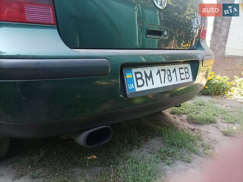 Хэтчбек Volkswagen Golf 2000 в Конотопе