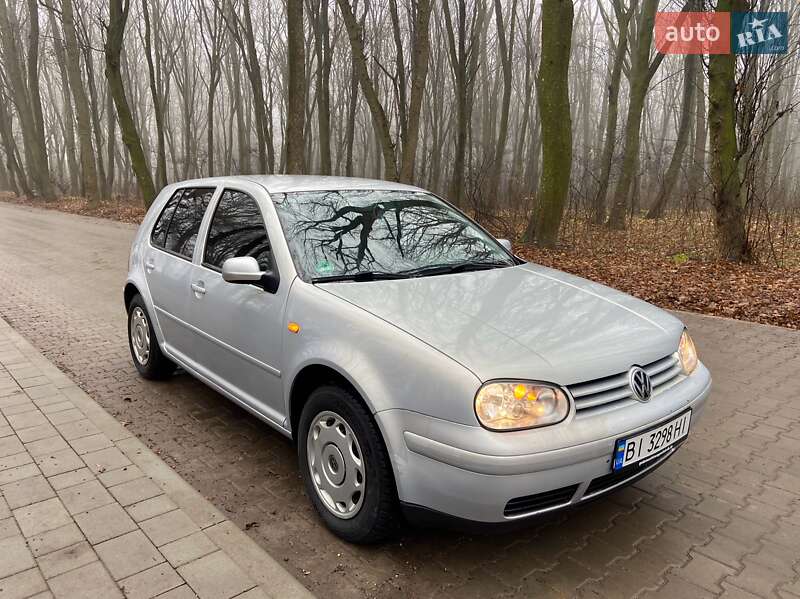 Volkswagen Golf 1998