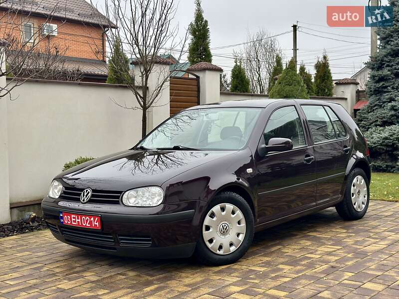 Volkswagen Golf 2002