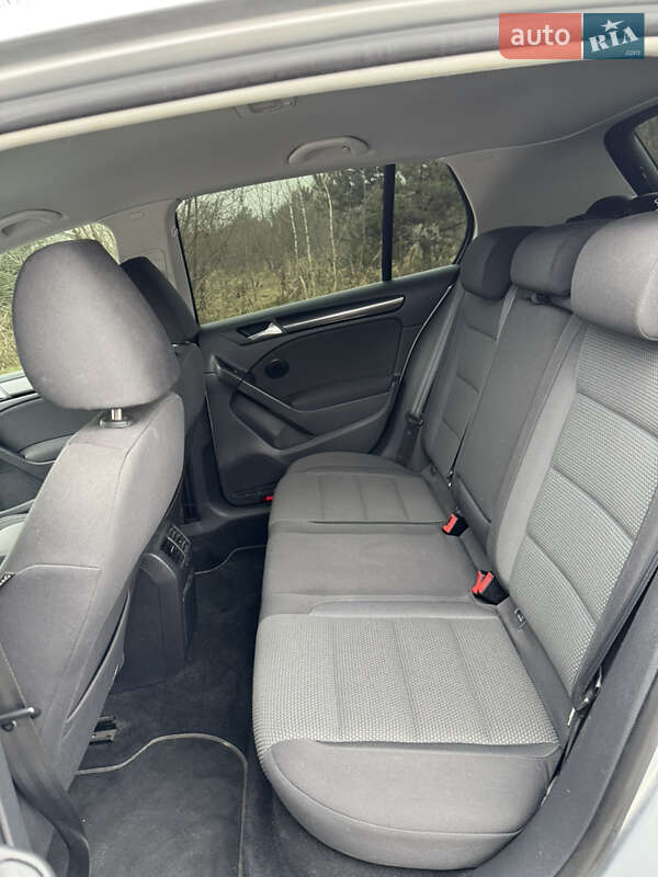 Хэтчбек Volkswagen Golf 2009 в Львове фото 23 Хэтчбек Volkswagen Golf 2009 в Львове