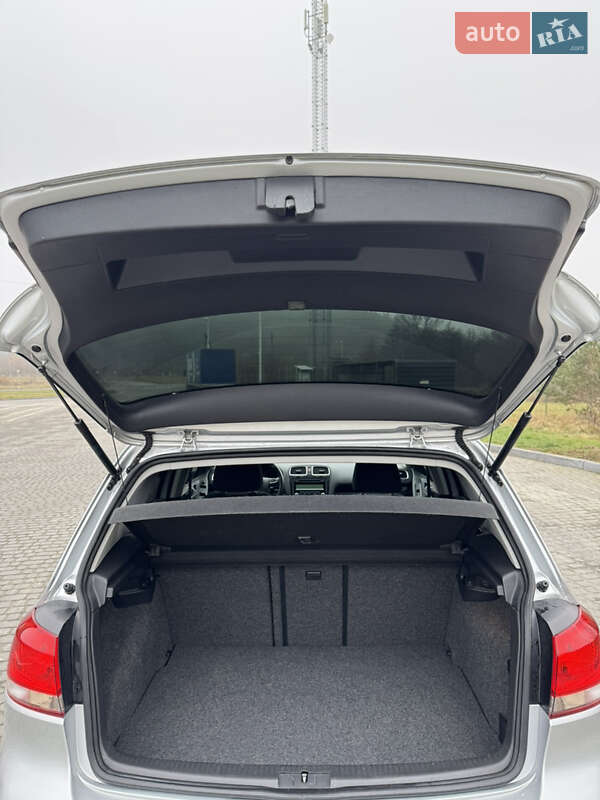 Хэтчбек Volkswagen Golf 2009 в Львове фото 26 Хэтчбек Volkswagen Golf 2009 в Львове