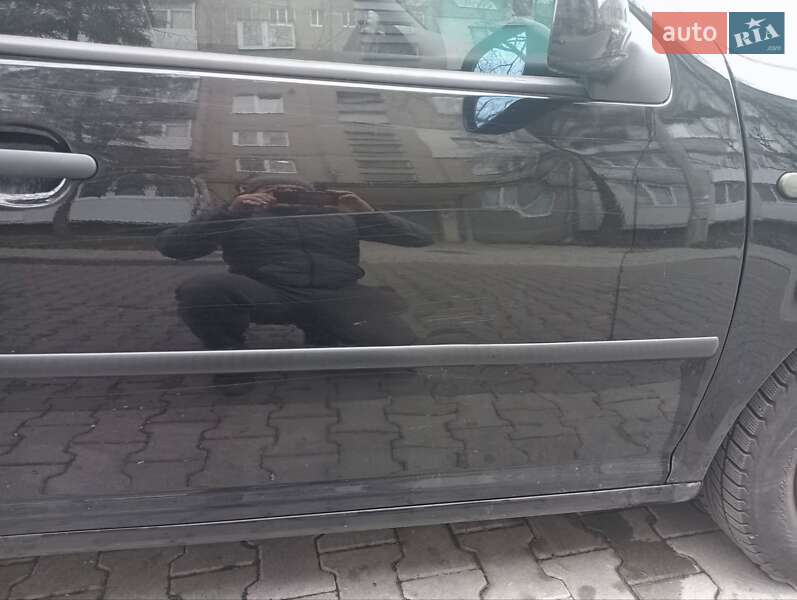 Универсал Volkswagen Golf 2001 в Ивано-Франковске