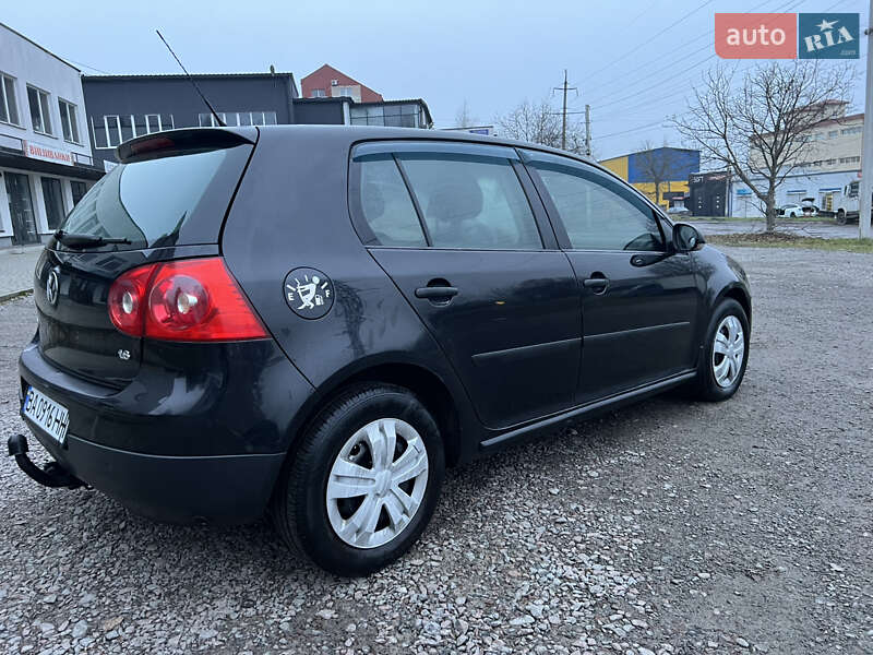 Хетчбек Volkswagen Golf 2007 в Львові