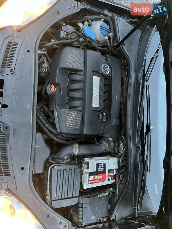 Хетчбек Volkswagen Golf 2007 в Львові