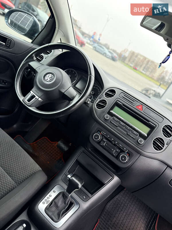 Хэтчбек Volkswagen Golf 2009 в Владимире