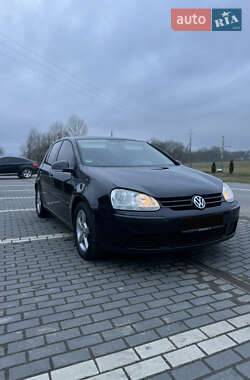 Универсал Volkswagen Golf 2005 в Ивано-Франковске