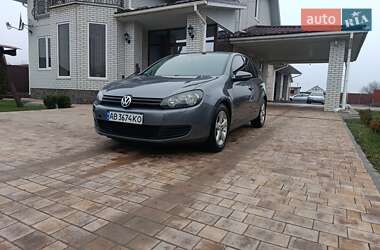 Хетчбек Volkswagen Golf 2009 в Тростянці