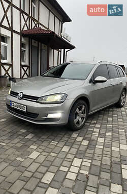 Універсал Volkswagen Golf 2016 в Вишневому