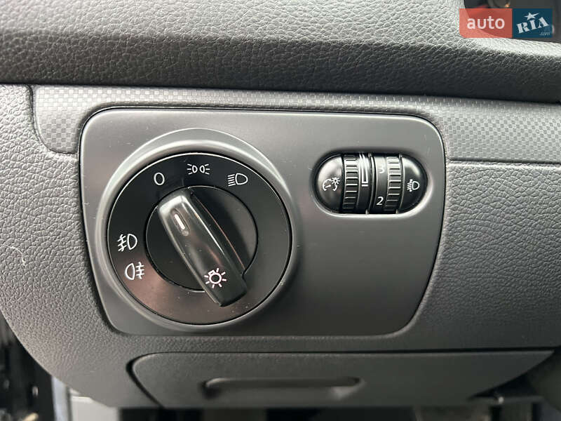 Хэтчбек Volkswagen Golf 2007 в Киеве фото 10 Хэтчбек Volkswagen Golf 2007 в Киеве