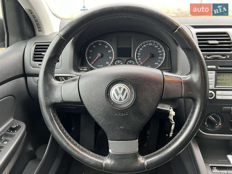 Хэтчбек Volkswagen Golf 2007 в Киеве фото 15 Хэтчбек Volkswagen Golf 2007 в Киеве