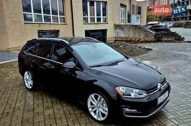 Універсал Volkswagen Golf 2015 в Чернівцях