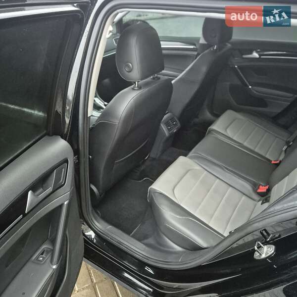 Универсал Volkswagen Golf 2015 в Черновцах фото 14 Универсал Volkswagen Golf 2015 в Черновцах