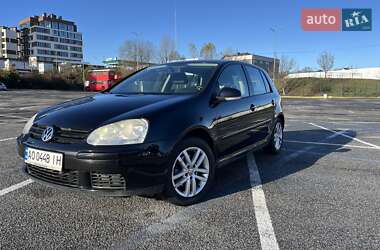 Хэтчбек Volkswagen Golf 2007 в Ужгороде