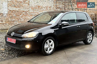 Хетчбек Volkswagen Golf 2011 в Луцьку