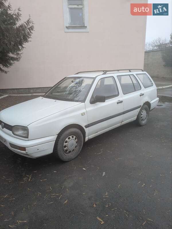 Volkswagen Golf 1998