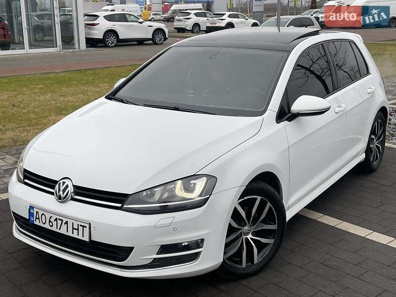 Volkswagen Golf 2014