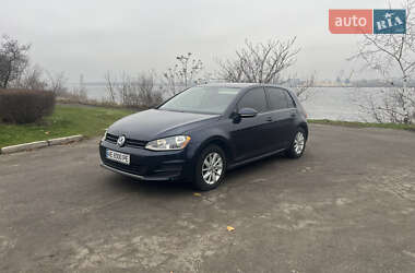 Хэтчбек Volkswagen Golf 2015 в Днепре