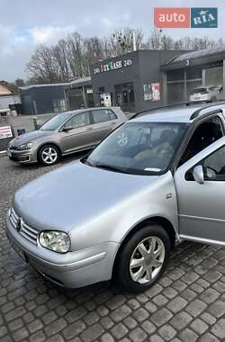 Универсал Volkswagen Golf 2000 в Львове