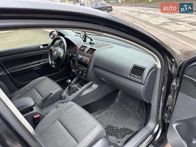 Хэтчбек Volkswagen Golf 2007 в Львове