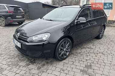 Універсал Volkswagen Golf 2014 в Хмельницькому