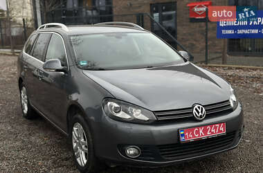 Универсал Volkswagen Golf 2010 в Виннице