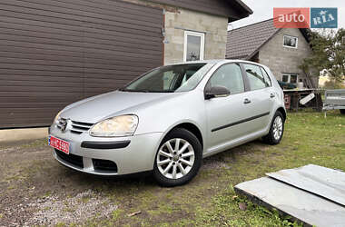 Хетчбек Volkswagen Golf 2008 в Рівному