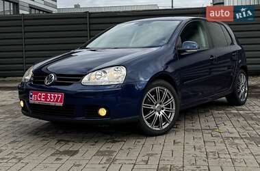 Хетчбек Volkswagen Golf 2008 в Черкасах