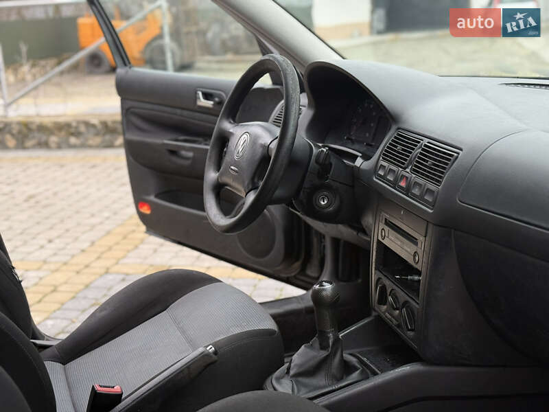 Хэтчбек Volkswagen Golf 2003 в Тернополе фото 35 Хэтчбек Volkswagen Golf 2003 в Тернополе