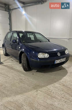 Хетчбек Volkswagen Golf 2001 в Івано-Франківську