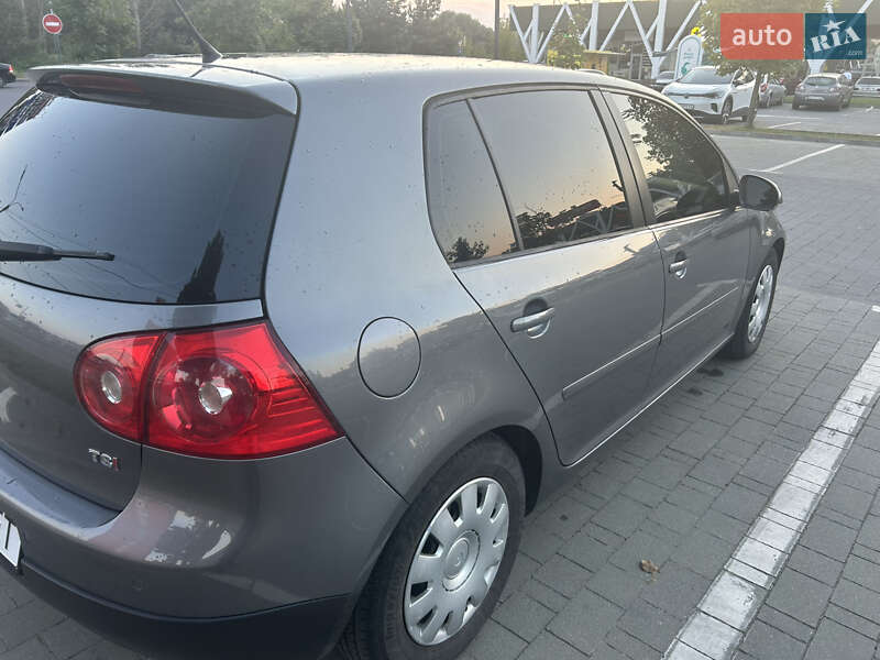 Хэтчбек Volkswagen Golf 2008 в Хмельницком