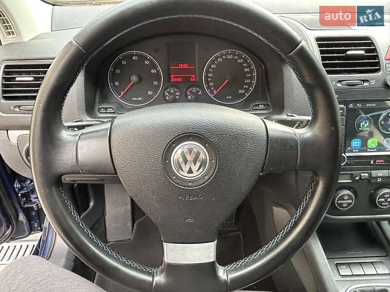 Хэтчбек Volkswagen Golf 2008 в Ровно фото 23 Хэтчбек Volkswagen Golf 2008 в Ровно