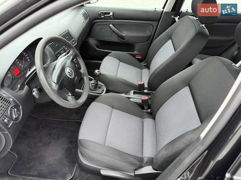 Хэтчбек Volkswagen Golf 2003 в Черновцах фото 33 Хэтчбек Volkswagen Golf 2003 в Черновцах