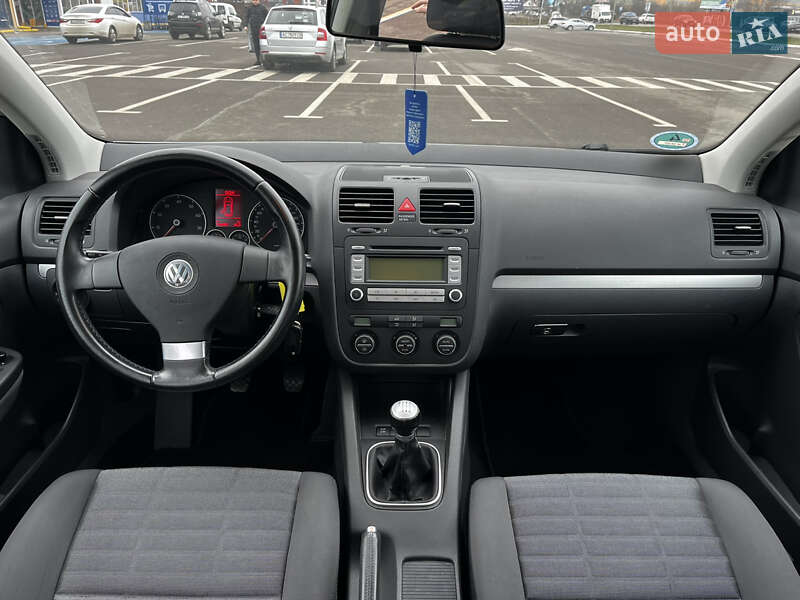 Хэтчбек Volkswagen Golf 2007 в Луцке фото 15 Хэтчбек Volkswagen Golf 2007 в Луцке