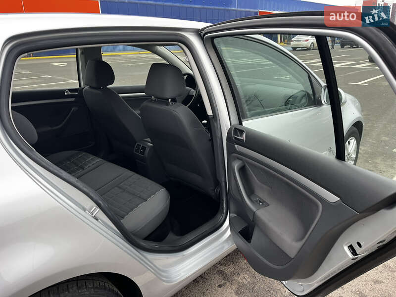 Хэтчбек Volkswagen Golf 2007 в Луцке фото 26 Хэтчбек Volkswagen Golf 2007 в Луцке