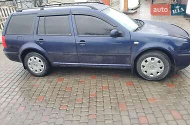 Універсал Volkswagen Golf 2000 в Баранівці