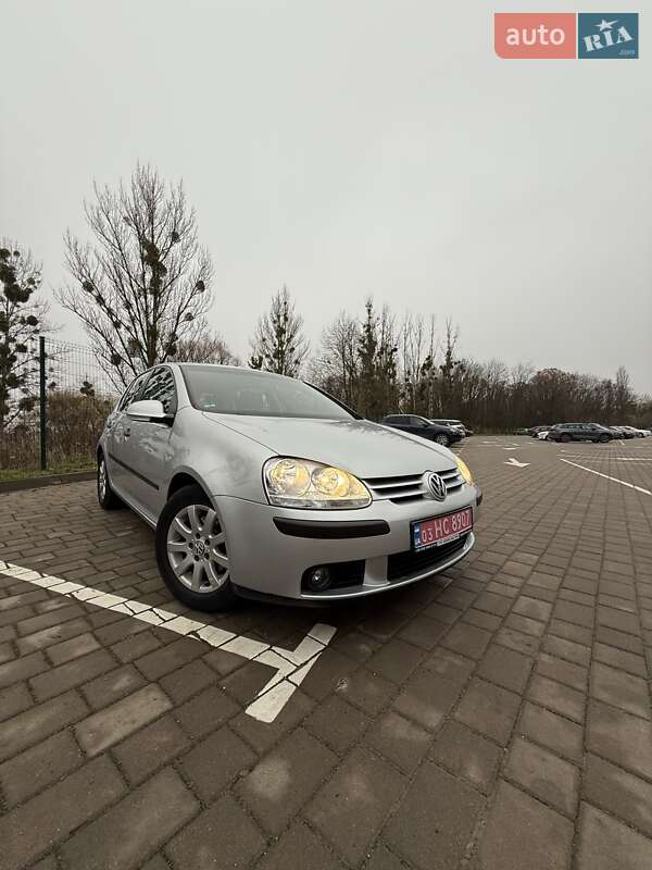 Volkswagen Golf 2005