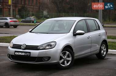 Хэтчбек Volkswagen Golf 2011 в Харькове