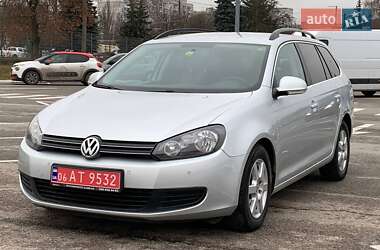 Универсал Volkswagen Golf 2011 в Житомире