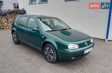 Хетчбек Volkswagen Golf 1998 в Тернополі